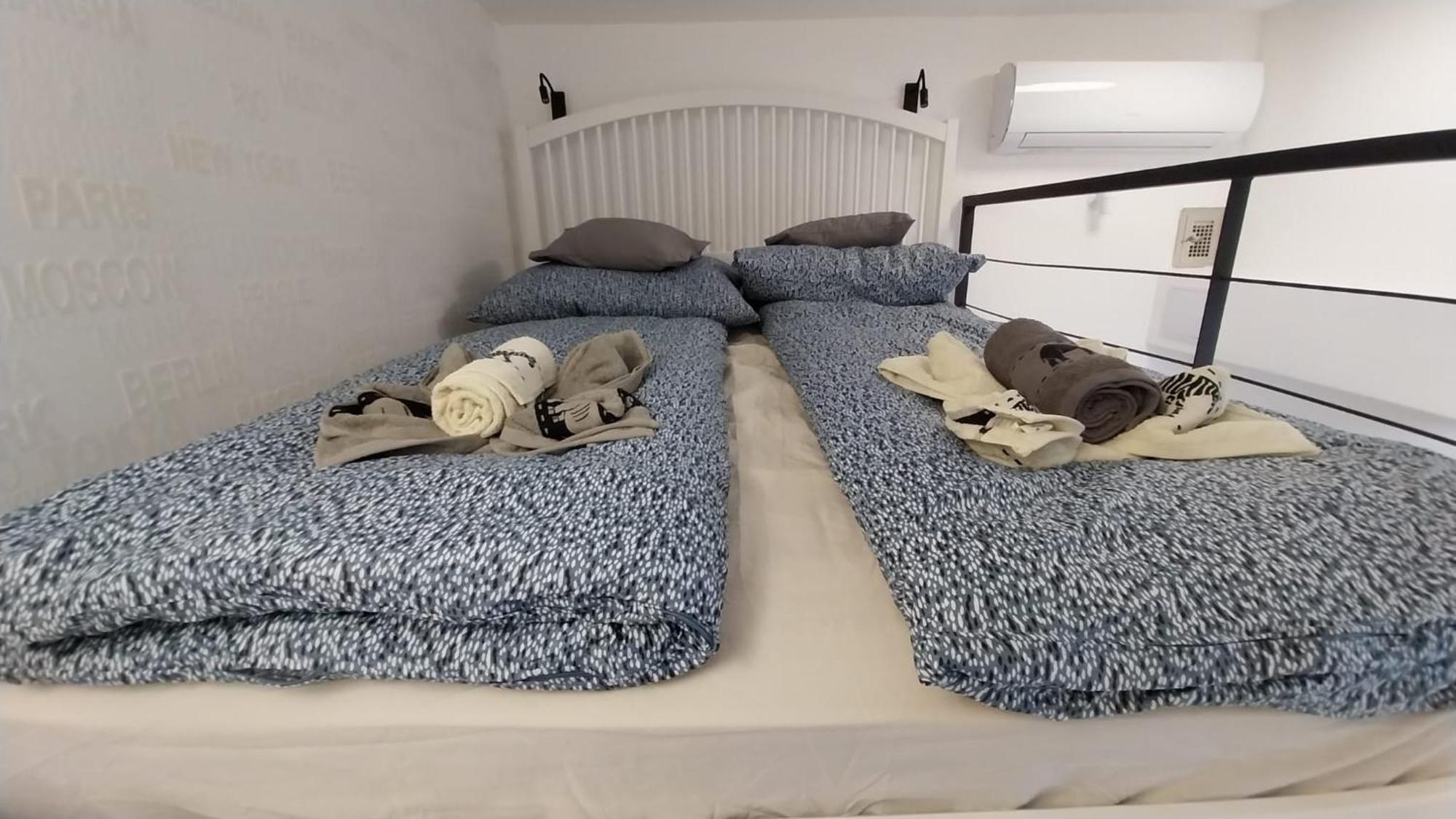Szekely Apartment Near Deak Ferenc Square With Free Parking In Garage 布达佩斯 外观 照片