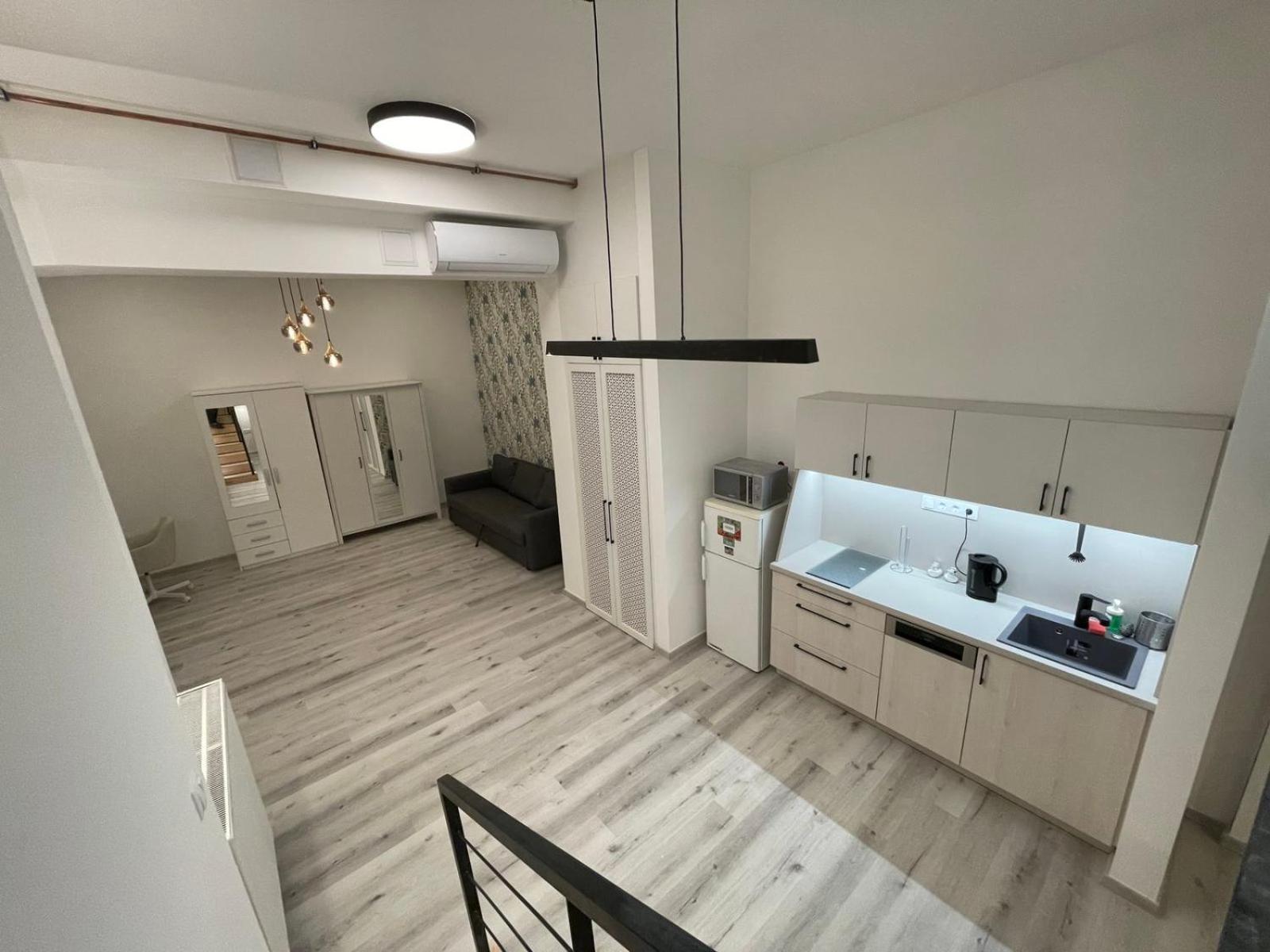 Szekely Apartment Near Deak Ferenc Square With Free Parking In Garage 布达佩斯 外观 照片