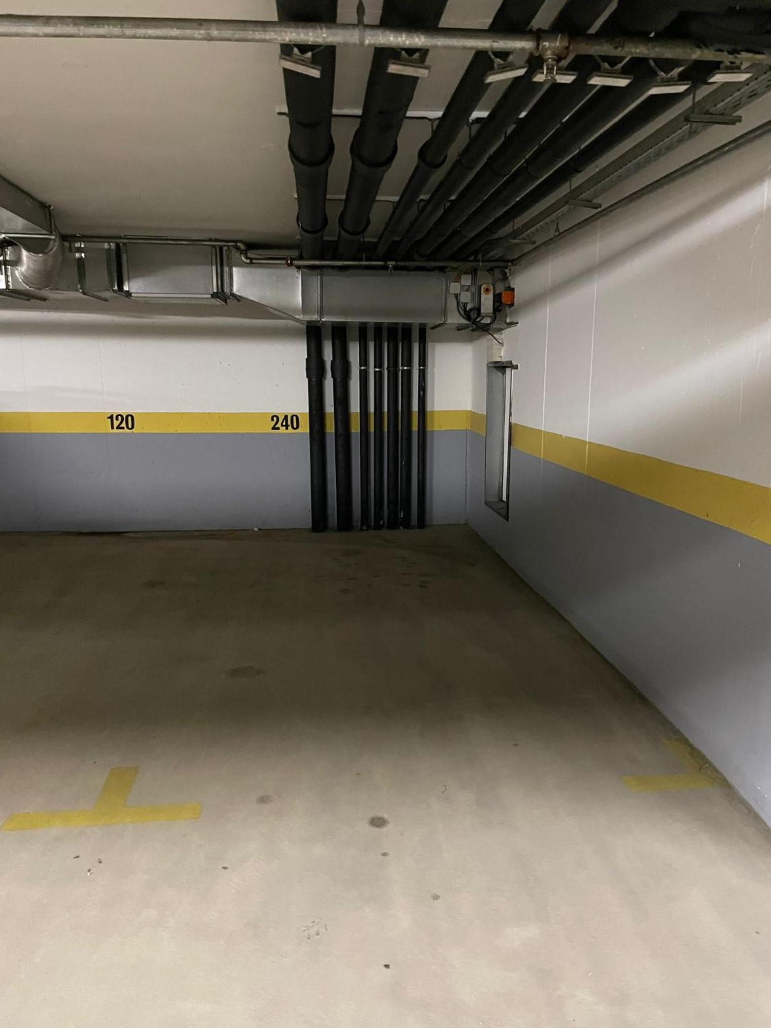 Szekely Apartment Near Deak Ferenc Square With Free Parking In Garage 布达佩斯 外观 照片